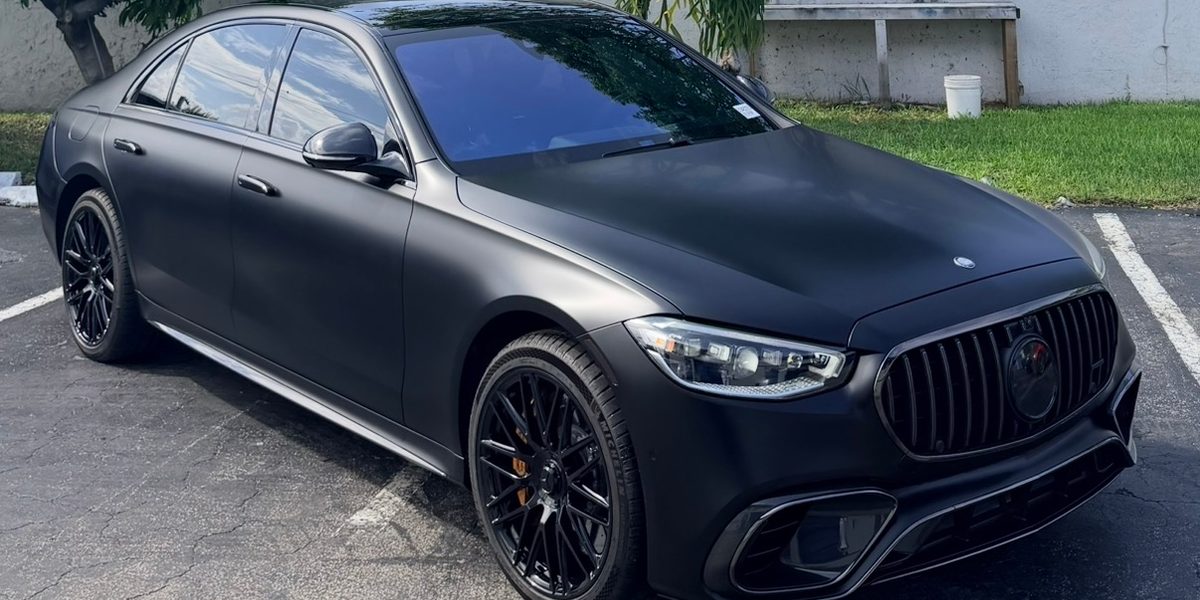 Matte black Mercedes-AMG S 63